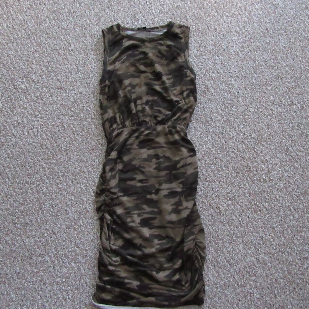 Fate Midi Dress Womens Small Green Camouflage Sleeveless Bodycon